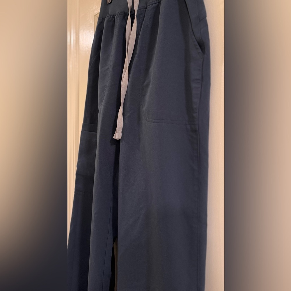 FIGS High Waisted Isabel Wide Leg Scrub Pants